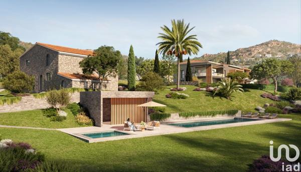 Appartement 3 pièces de 74 m² à AGAY (83530)