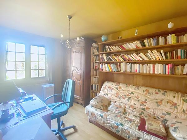 Pavillon 132 m², 4 ch, plain pied, terrain 1005 m², Domfront