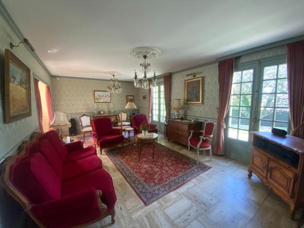 Pavillon 132 m², 4 ch, plain pied, terrain 1005 m², Domfront