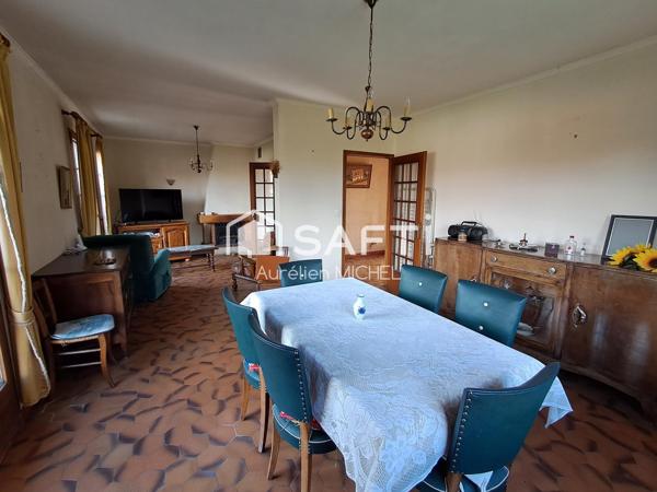 Maison avec sous sol complet en plein cœur de Villieu