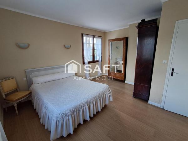 Maison avec sous sol complet en plein cœur de Villieu