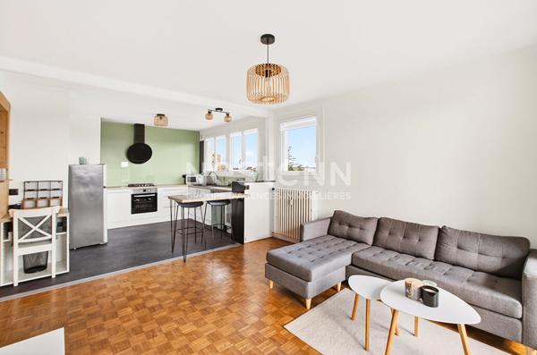 APPARTEMENT DERNIER ETAGE UNE CHAMBRE AVEC BALCON QUARTIER ROBIEN