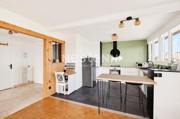 APPARTEMENT DERNIER ETAGE UNE CHAMBRE AVEC BALCON QUARTIER ROBIEN