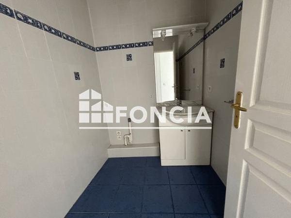 Location Appartement 3 pièces 82.6 m² - AVENUE SAINT LORETTE Grasse 06130