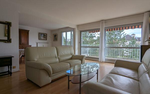 Appartement à vendre    3 pièces • 98 m2 Dijon