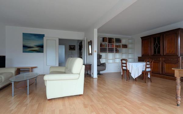 Appartement à vendre    3 pièces • 98 m2 Dijon