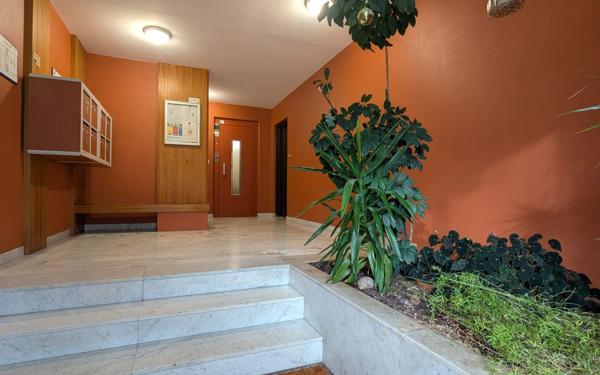 Appartement à vendre    3 pièces • 98 m2 Dijon