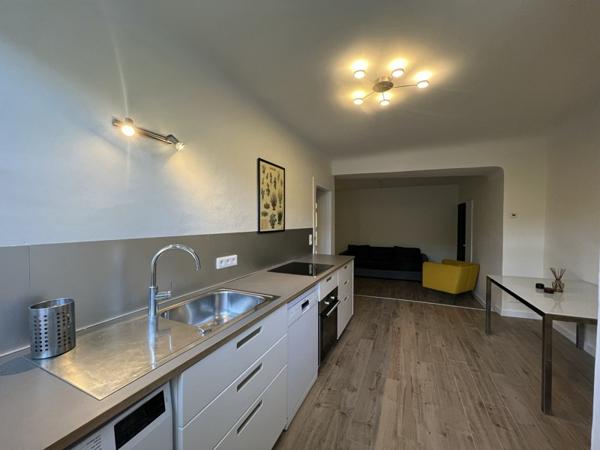 Appartement à louer 724 € CC BIARRITZ 2 p 51 m² DPE D