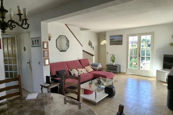 Maison La Crau 4 pièce(s) 90 m2