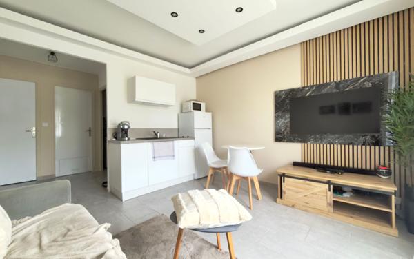 Appartement à vendre    2 pièces • 30,33 m2 Salon-de-Provence