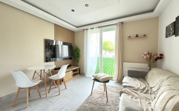 Appartement à vendre    2 pièces • 30,33 m2 Salon-de-Provence