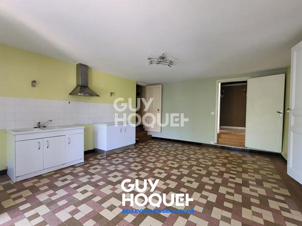 Maison en pierre et pisé -126 m² habitables- 4 chambres Terrain 760 m² à Régnié Durette - Référence 554