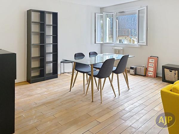 Appartement à louer Nantes : 3 pièces, 77m² avec 2 chambre(s) à 1 370€ - AJP Immobilier Saint Herblain