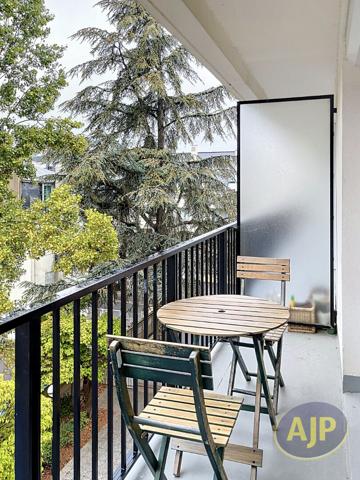 Appartement à louer Nantes : 3 pièces, 77m² avec 2 chambre(s) à 1 370€ - AJP Immobilier Saint Herblain