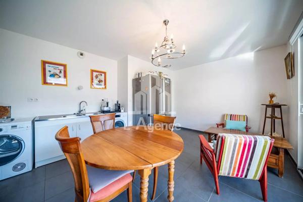 APPARTEMENT 2 PIECES AVEC TERRASSE - ROYAN HYPERCENTRE - AU CALME