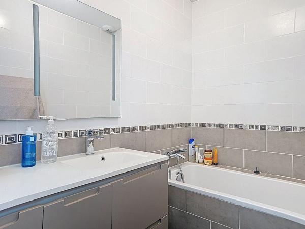 Maison 5 pièces - 150 m²