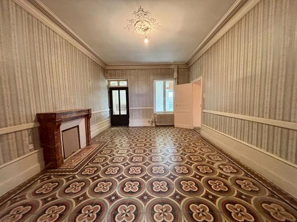 Ensemble immobilier a fort potentiel