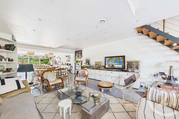 Maison à vendre  7 pièces - 181,71 m 2   LE BOUSCAT  - 33