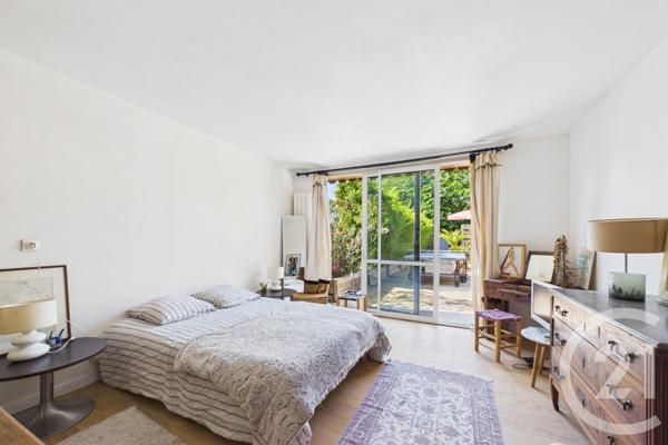 Maison à vendre  7 pièces - 181,71 m 2   LE BOUSCAT  - 33