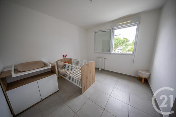 Appartement T3 à vendre  3 pièces - 61,35 m 2   BLANQUEFORT  - 33