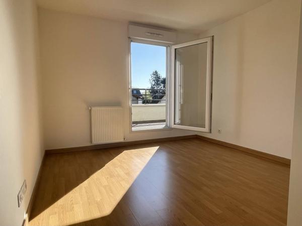 Appartement Pontault Combault 2 pièce(s) 50 m2
