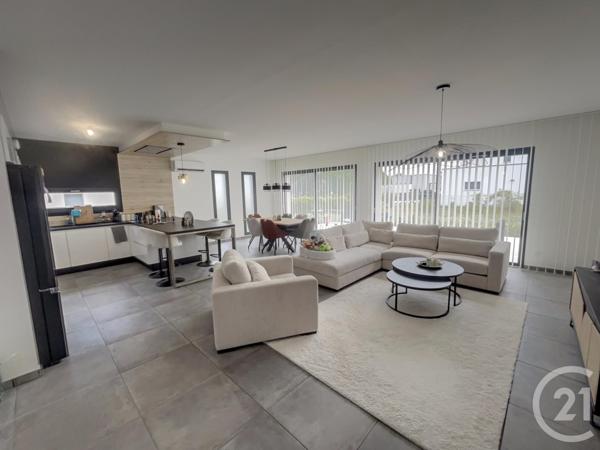 Maison à vendre  6 pièces - 202,85 m2 ST AY - 45