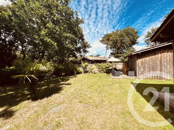 Maison à vendre  5 pièces - 135 m 2   LANTON  - 33