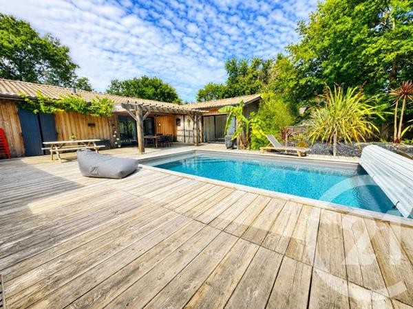 Maison à vendre  5 pièces - 135 m 2   LANTON  - 33