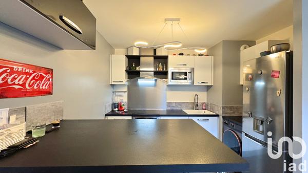 Appartement à vendre 2 pièces 49 m² Viuz-en-Sallaz