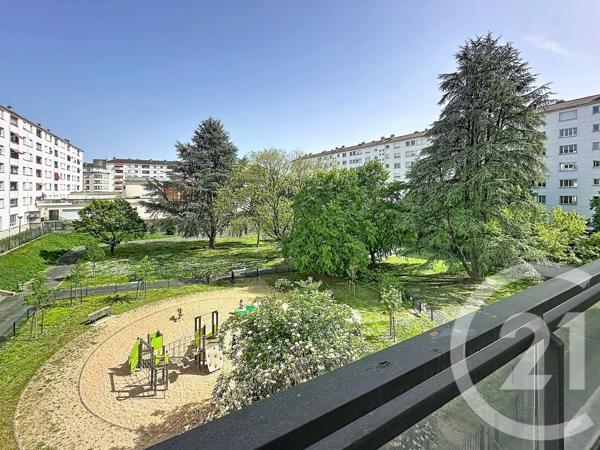 Appartement F5 à vendre  5 pièces - 108,27 m 2   PERIGUEUX  - 24