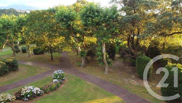 Appartement T3 à vendre  3 pièces - 61,39 m 2   BIARRITZ  - 64