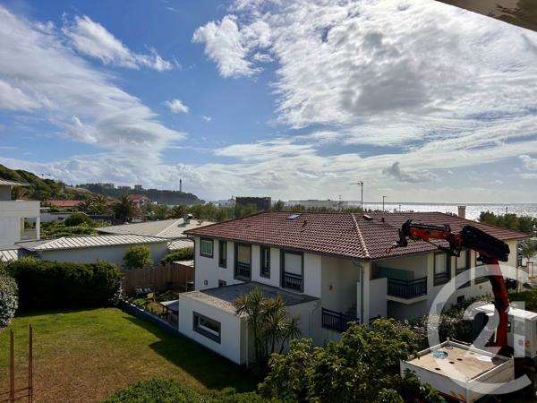 Appartement T3 à vendre  3 pièces - 61,39 m 2   BIARRITZ  - 64