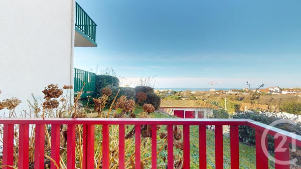 Appartement T3 à vendre  3 pièces - 61,39 m 2   BIARRITZ  - 64