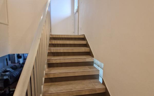 Maison à vendre    8 pièces •  Le Moule