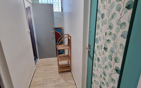Maison à vendre    8 pièces •  Le Moule