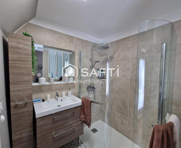 Maison de charme, accès rapide A13