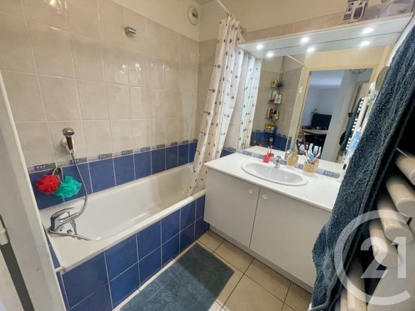 Appartement F3 à vendre  3 pièces - 68,11 m2 NIMES - 30