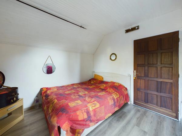 Maison de caractère à vendre avec grand jardin arboré proche de Pont-l’Évêque