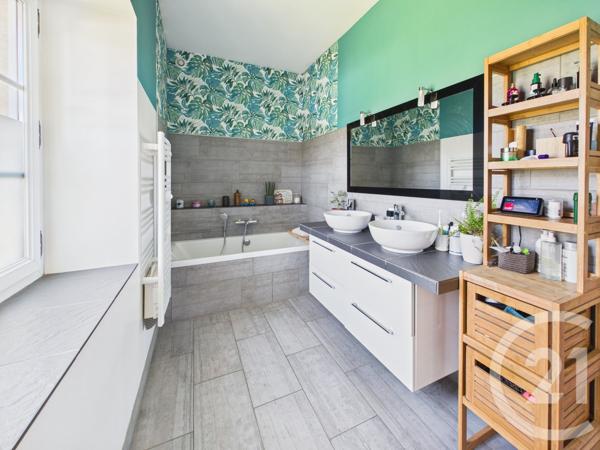 Maison à vendre  6 pièces - 181,77 m 2   VILLENAVE D ORNON  - 33