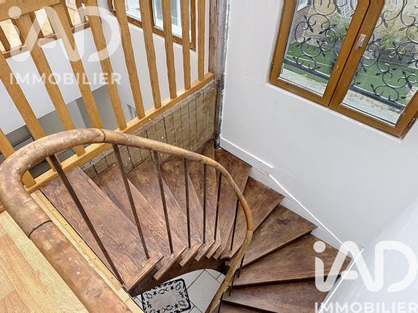 Maison à vendre 7 pièces 165 m² Château-Renard