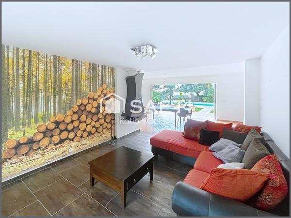 Villa 152m2 sur  un terrain plat de 1000 m2 avec piscine