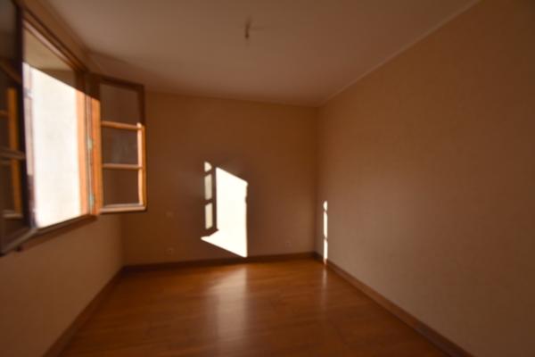 Caussade (82300) Maison de ville T4 Caussade 99 m²