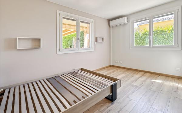 Maison à vendre    6 pièces •  Beaumont-lès-Valence