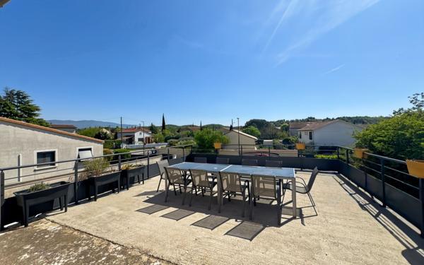 Maison à vendre    6 pièces •  Beaumont-lès-Valence