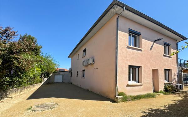 Maison à vendre    6 pièces •  Beaumont-lès-Valence