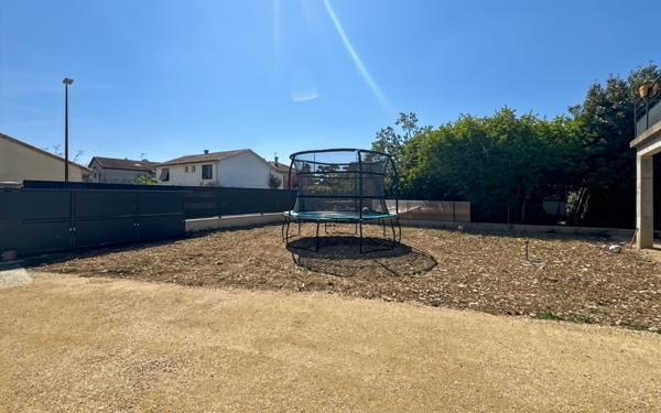 Maison à vendre    6 pièces •  Beaumont-lès-Valence