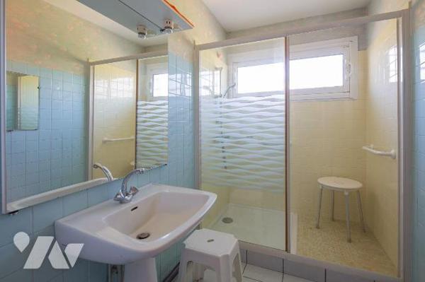 VENTE IMMO-INTERACTIF- MERIGNAC (33700) 8, avenue des Azalées -
Dans quartier calme et pavillo...