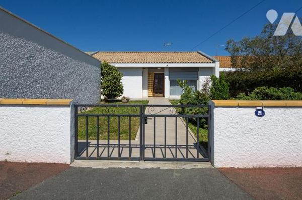 VENTE IMMO-INTERACTIF- MERIGNAC (33700) 8, avenue des Azalées -
Dans quartier calme et pavillo...