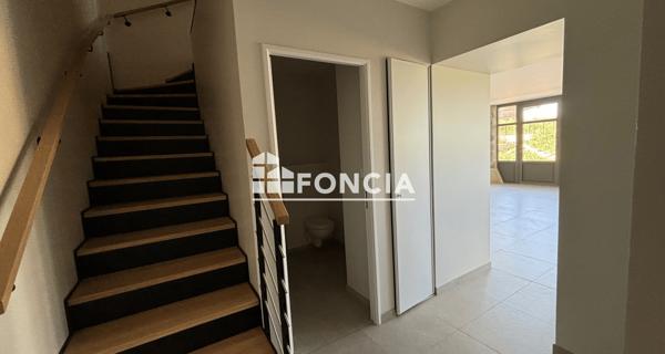 Location Appartement 5 pièces 152.59 m² - Dardilly 69570