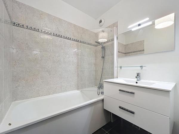 Carrières S/Seine,Nouveau Centre,3P,Terrasses,Parking